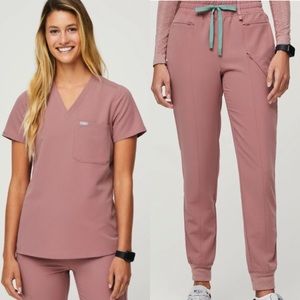 Rare FIGS Mineral Mauve Scrub Set XS/S